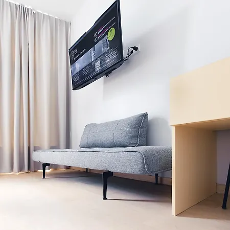 171. Urban Design Hotel 3*
