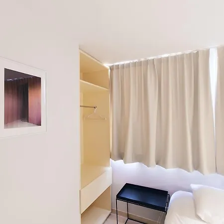 171 Hotel 3*