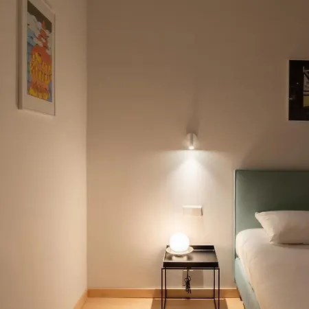 Hotel 171